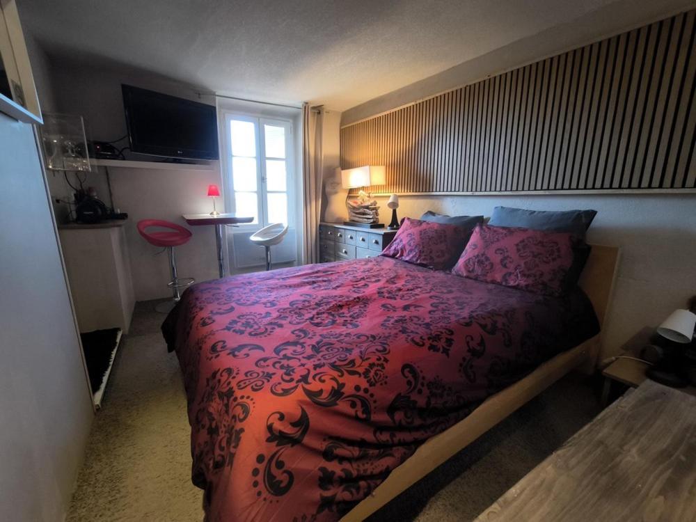 Love-Room Discret 40 M2 Bormes Les Mimosas Village Avec Terrasse Exterior foto